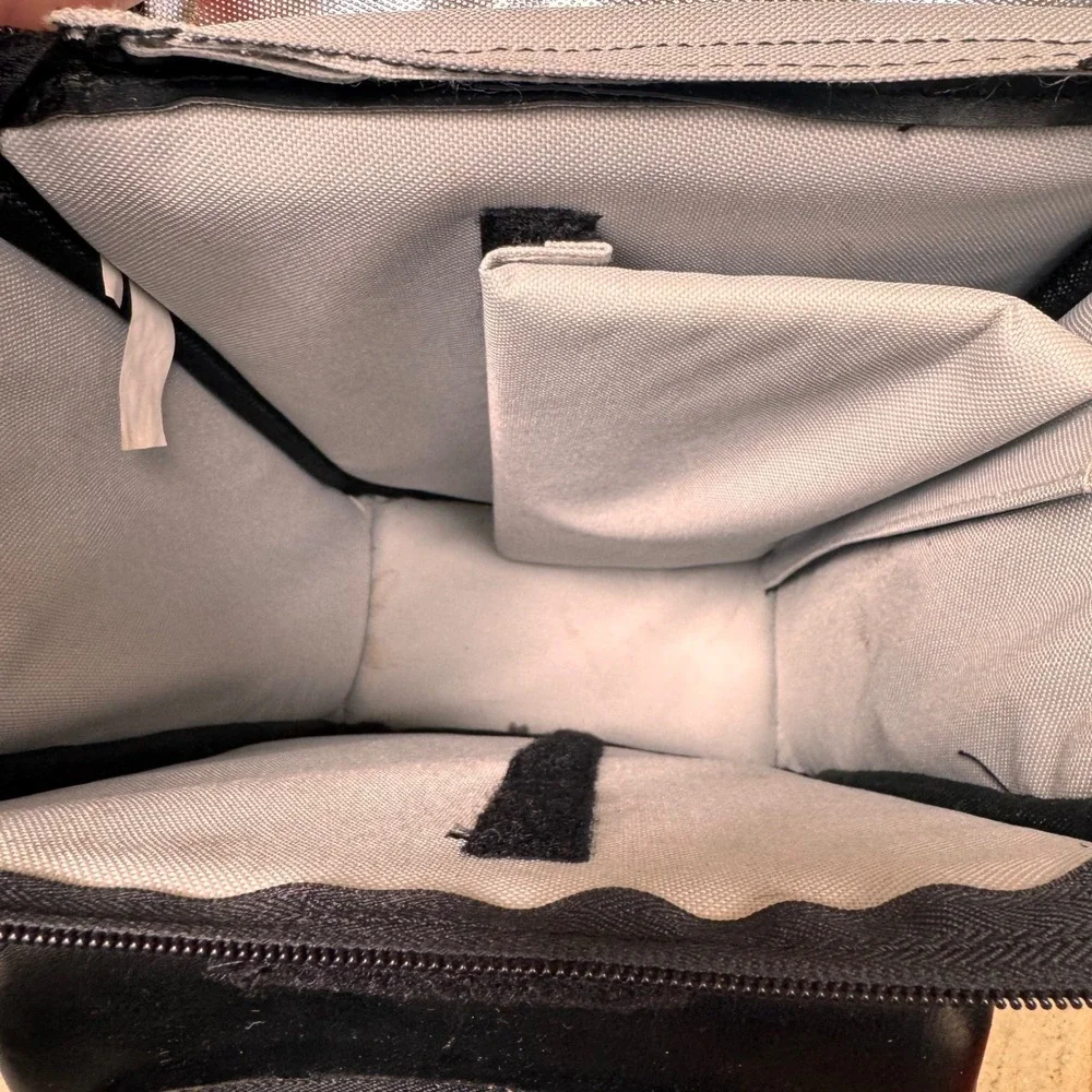 Legacy‎ Picnic Tools Black Faux Leather Insulated Carry Bag w/ Cheese Board Y2K